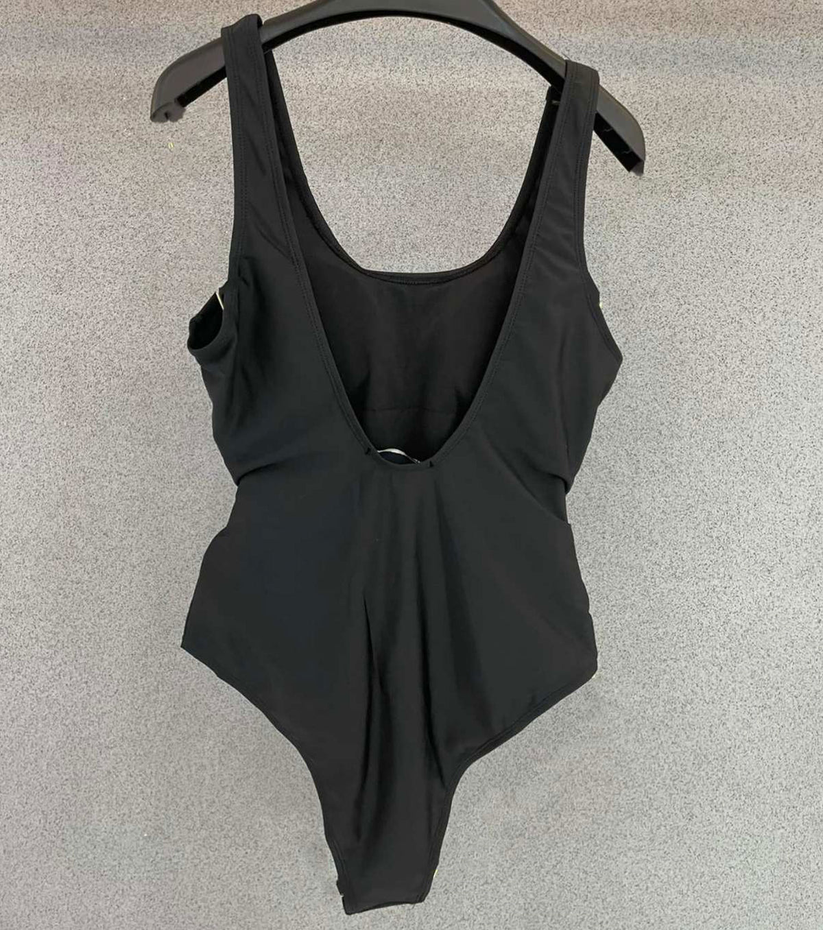 БАНСКИ КОСТЮМ