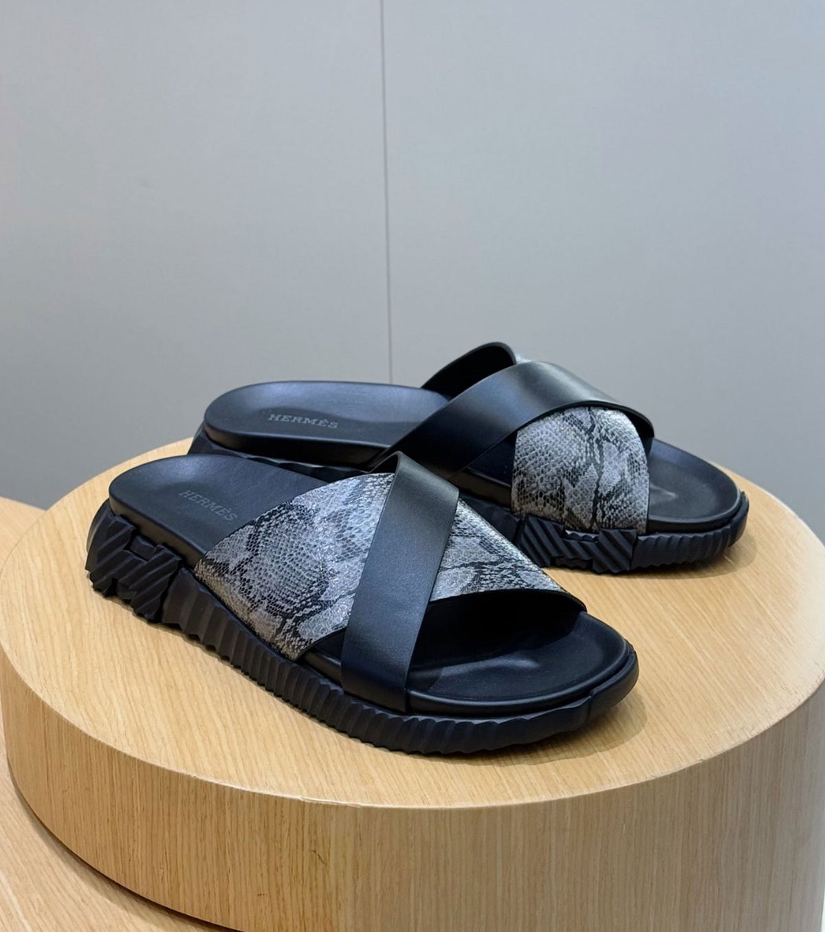 Men Infra sandal