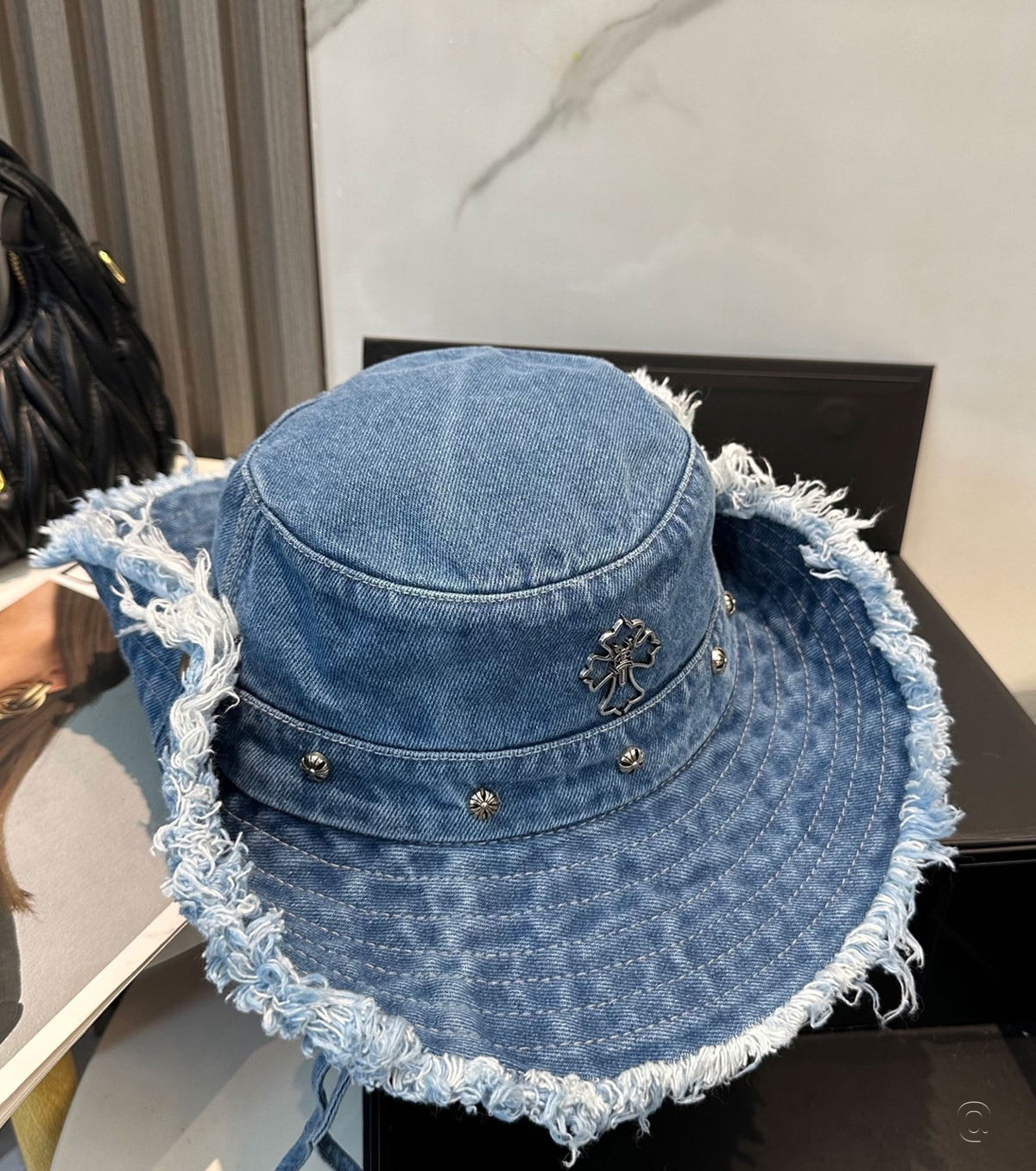 Дънкова шапка