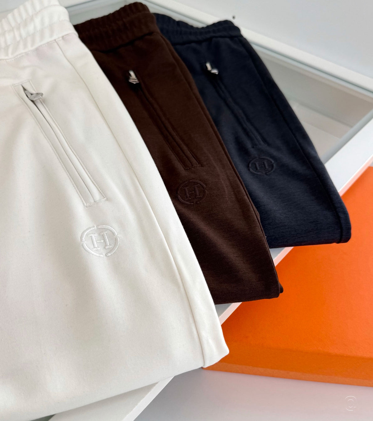 Прав панталон