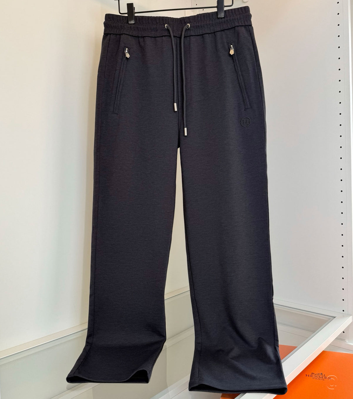 Прав панталон