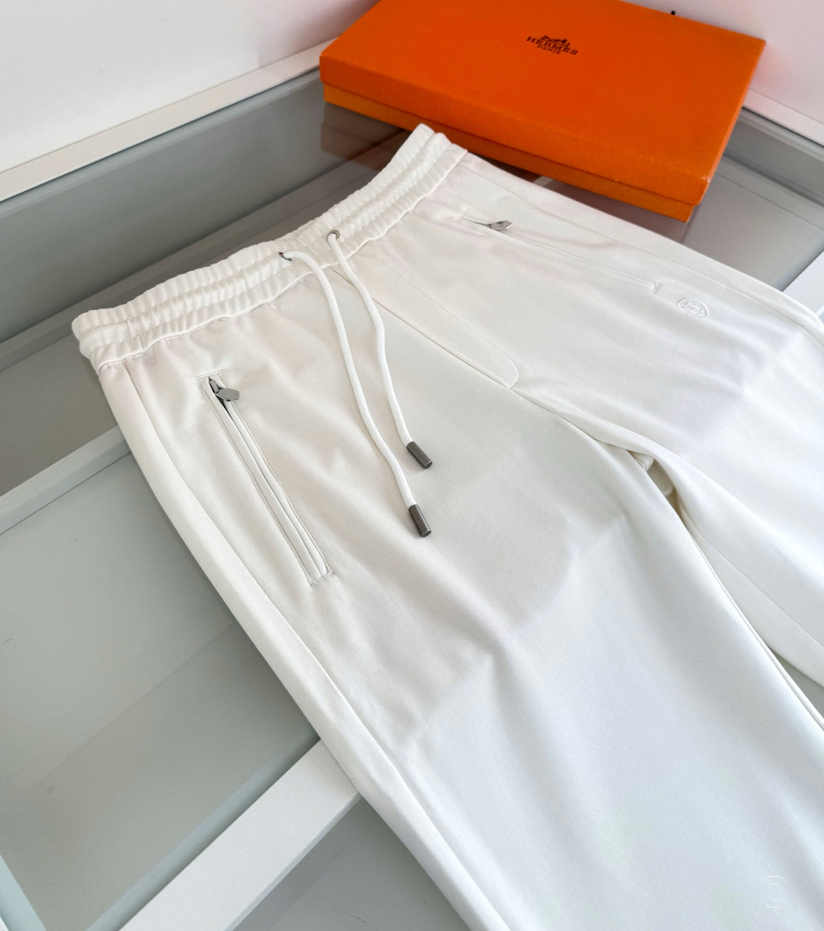 Прав панталон