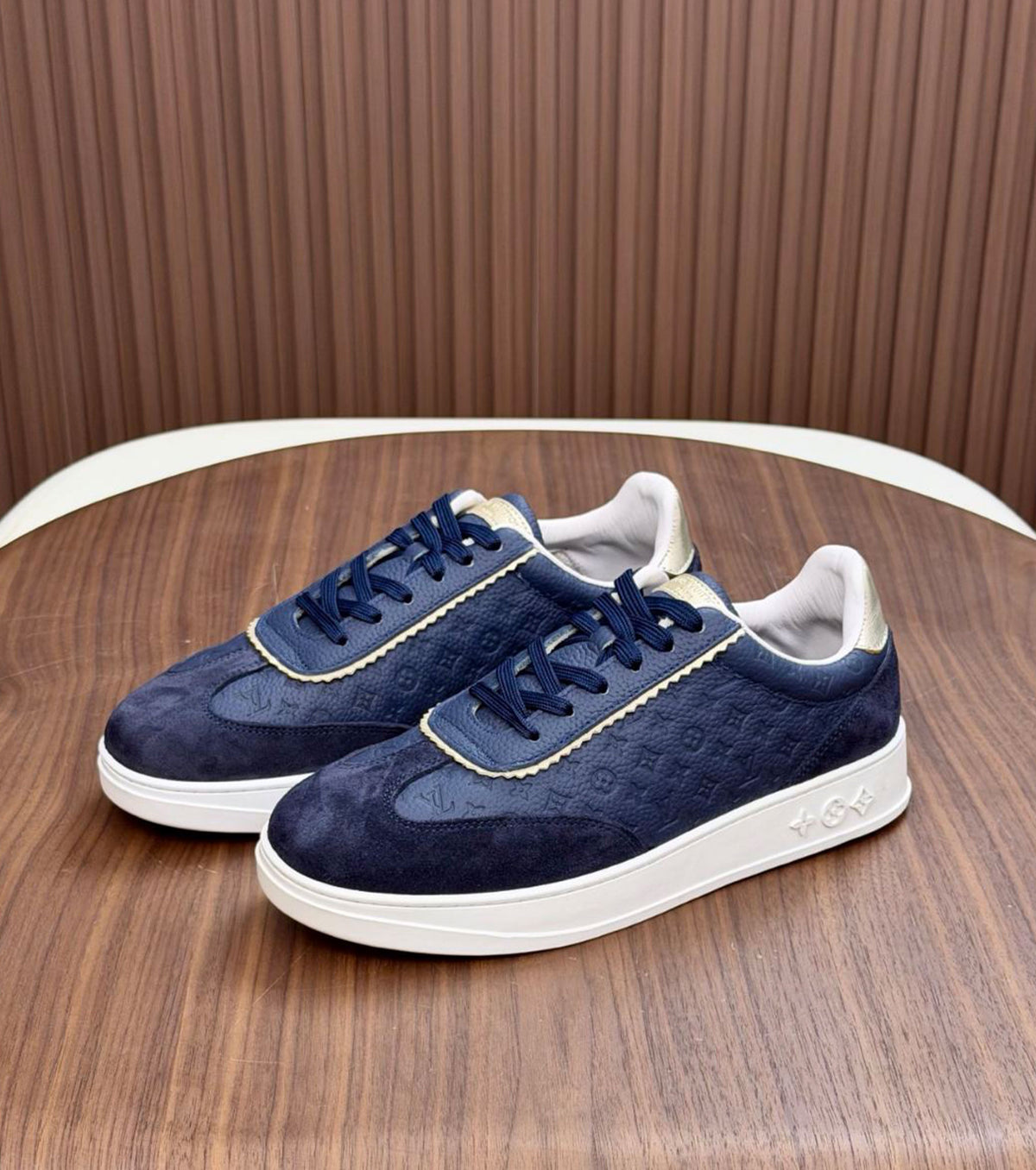 Кожени маратонки