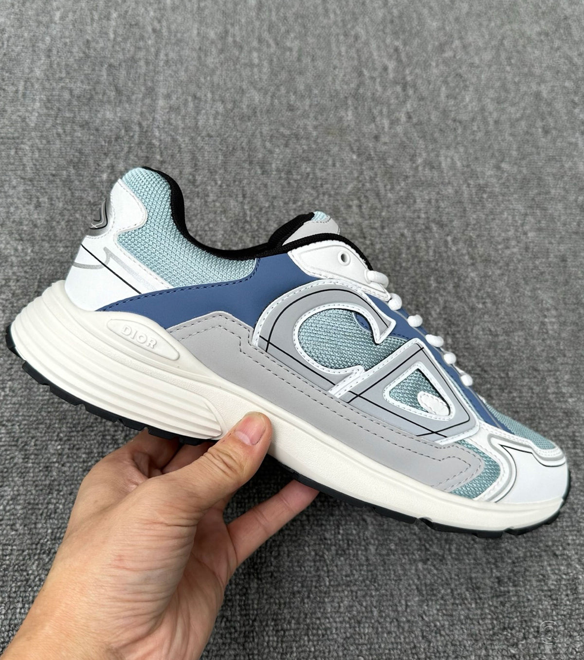 B30 Countdown Sneaker