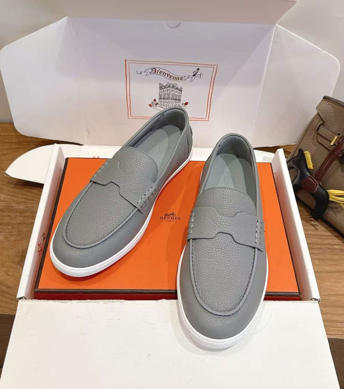 Job loafer