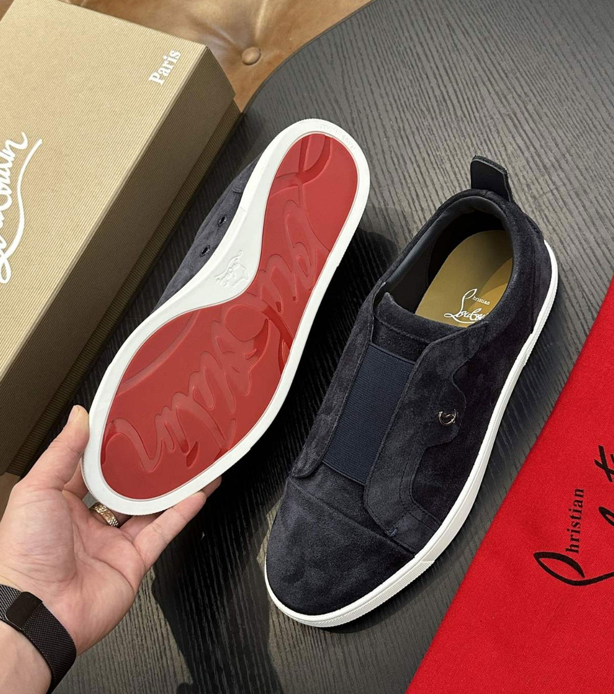 Leather sneakers