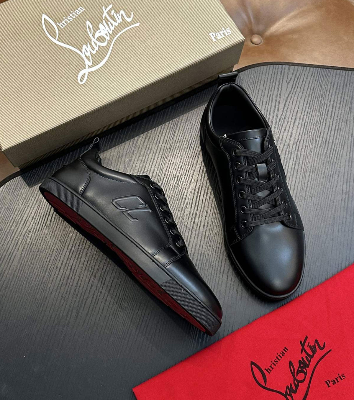 Leather sneakers