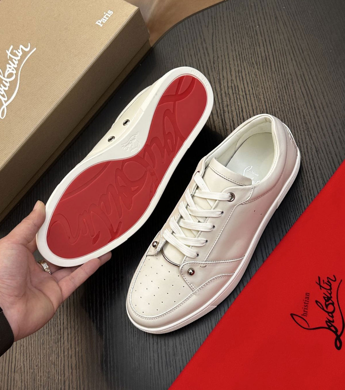 Leather sneakers