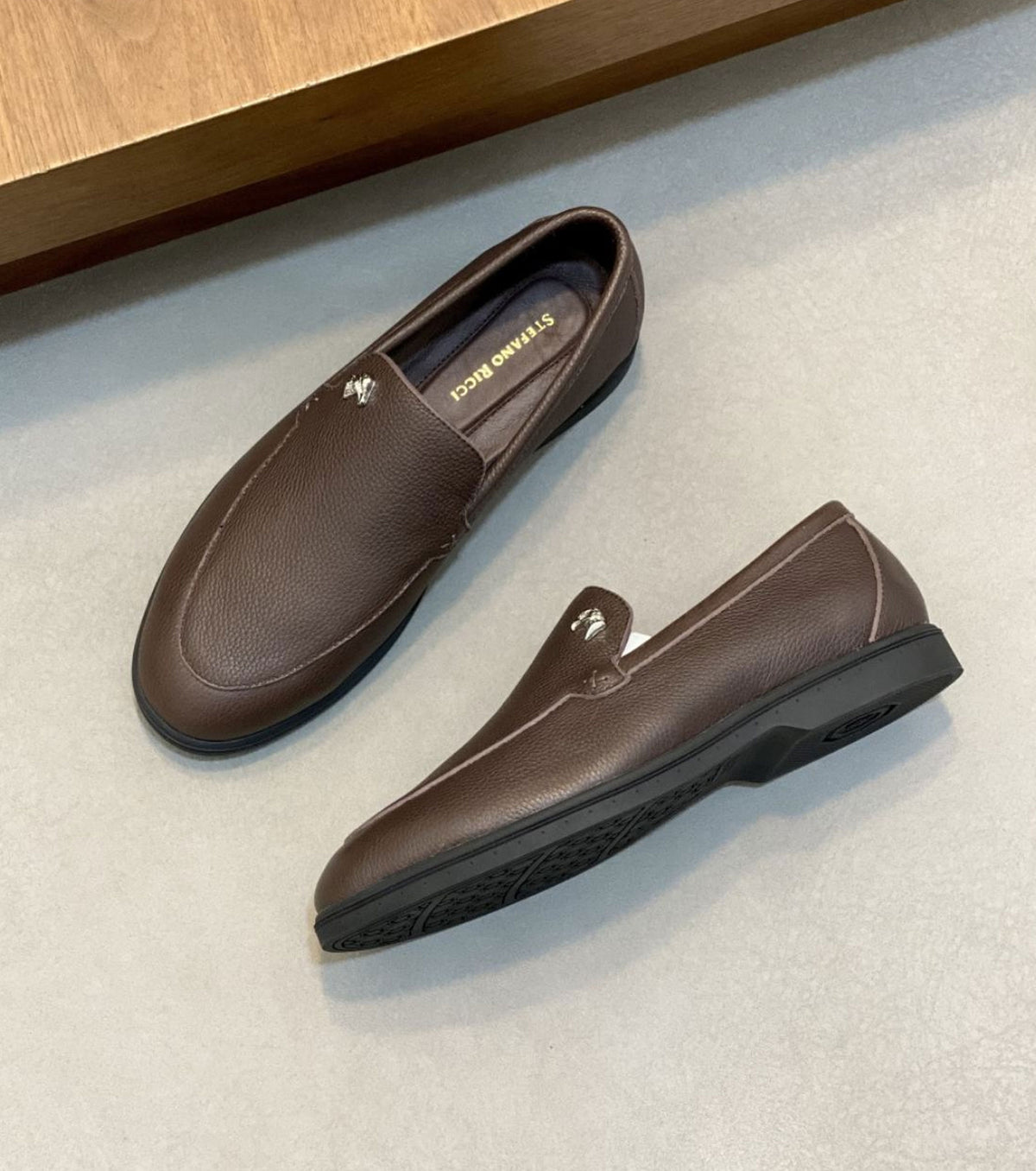 Leather loafer