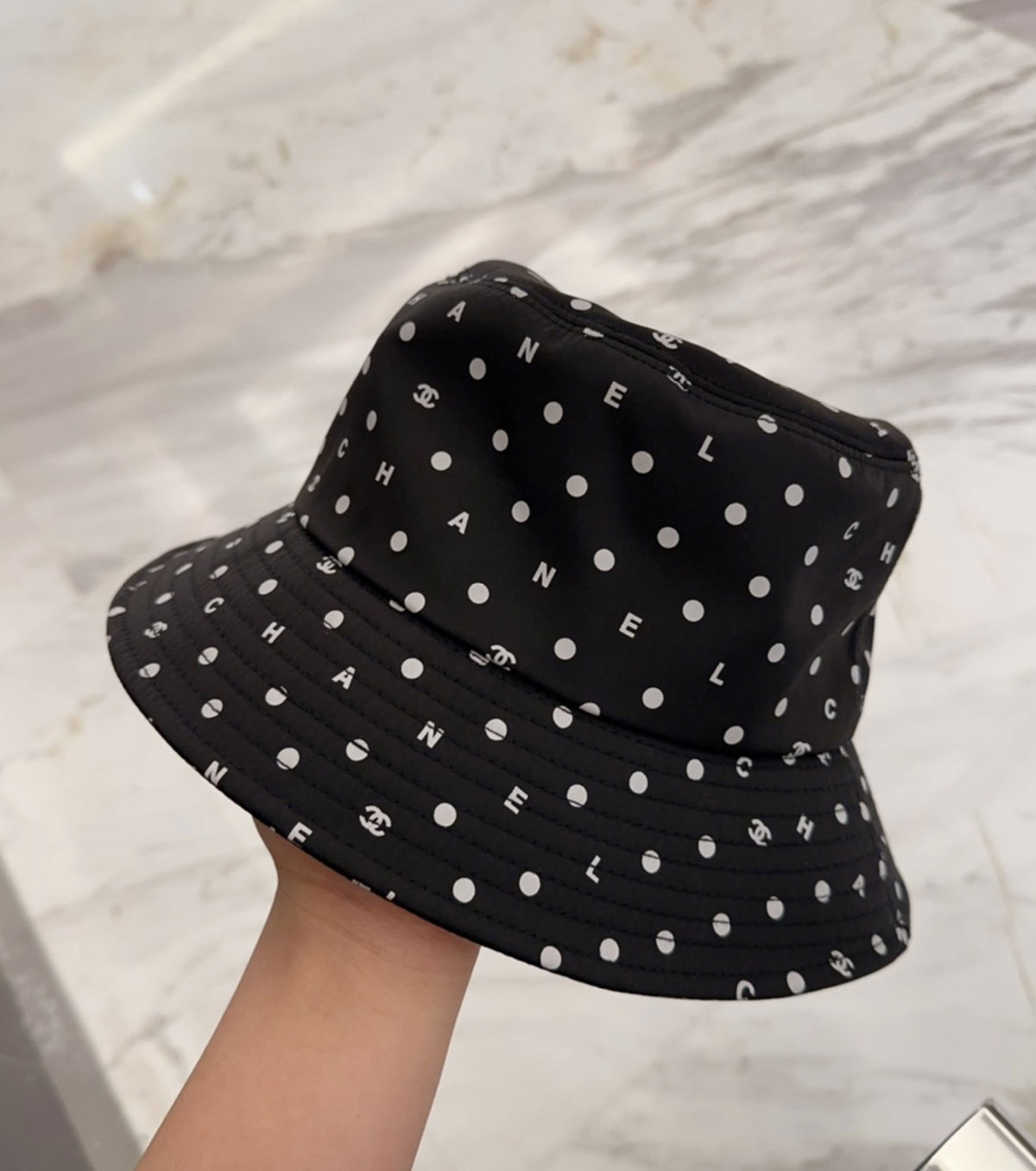 Bucket Hat