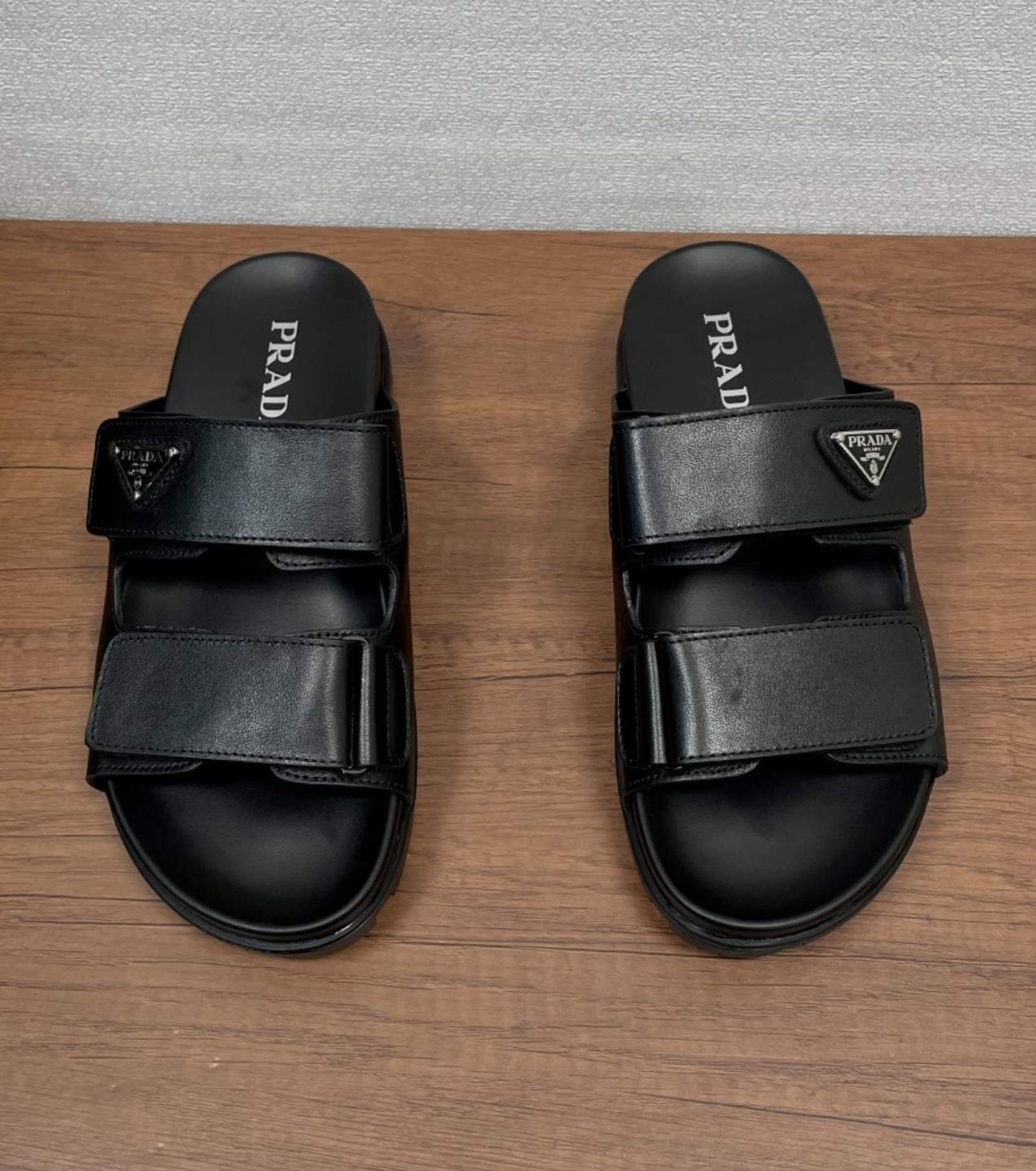 Leather sandals