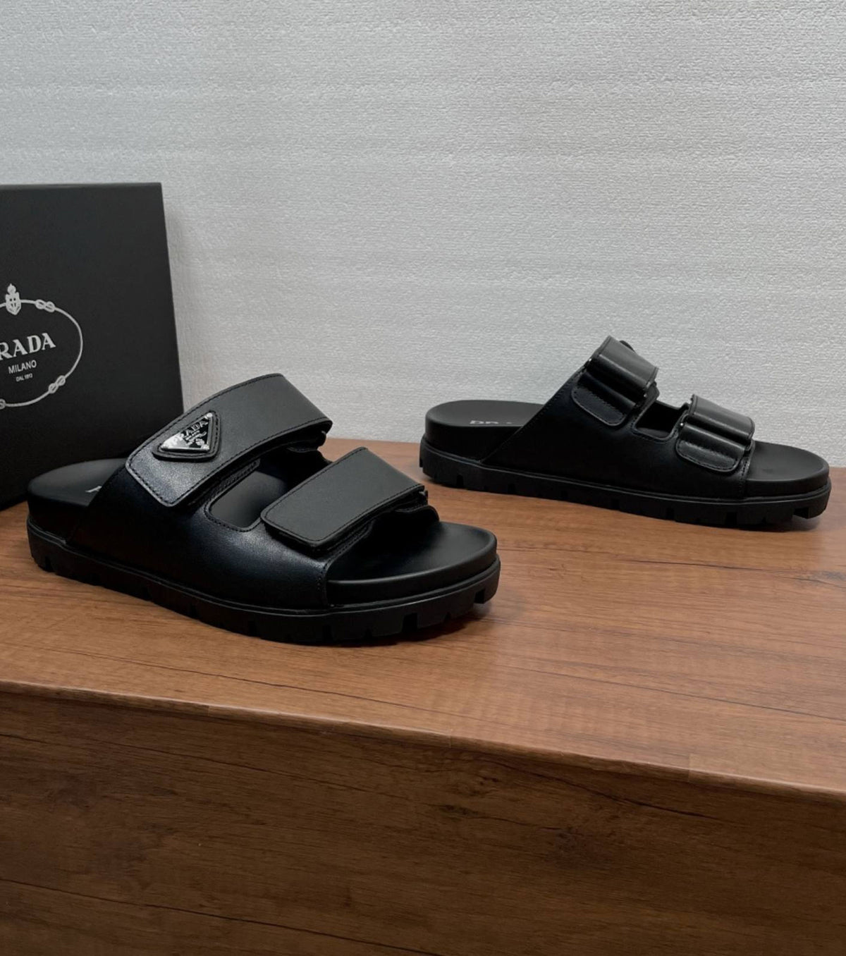 Leather sandals