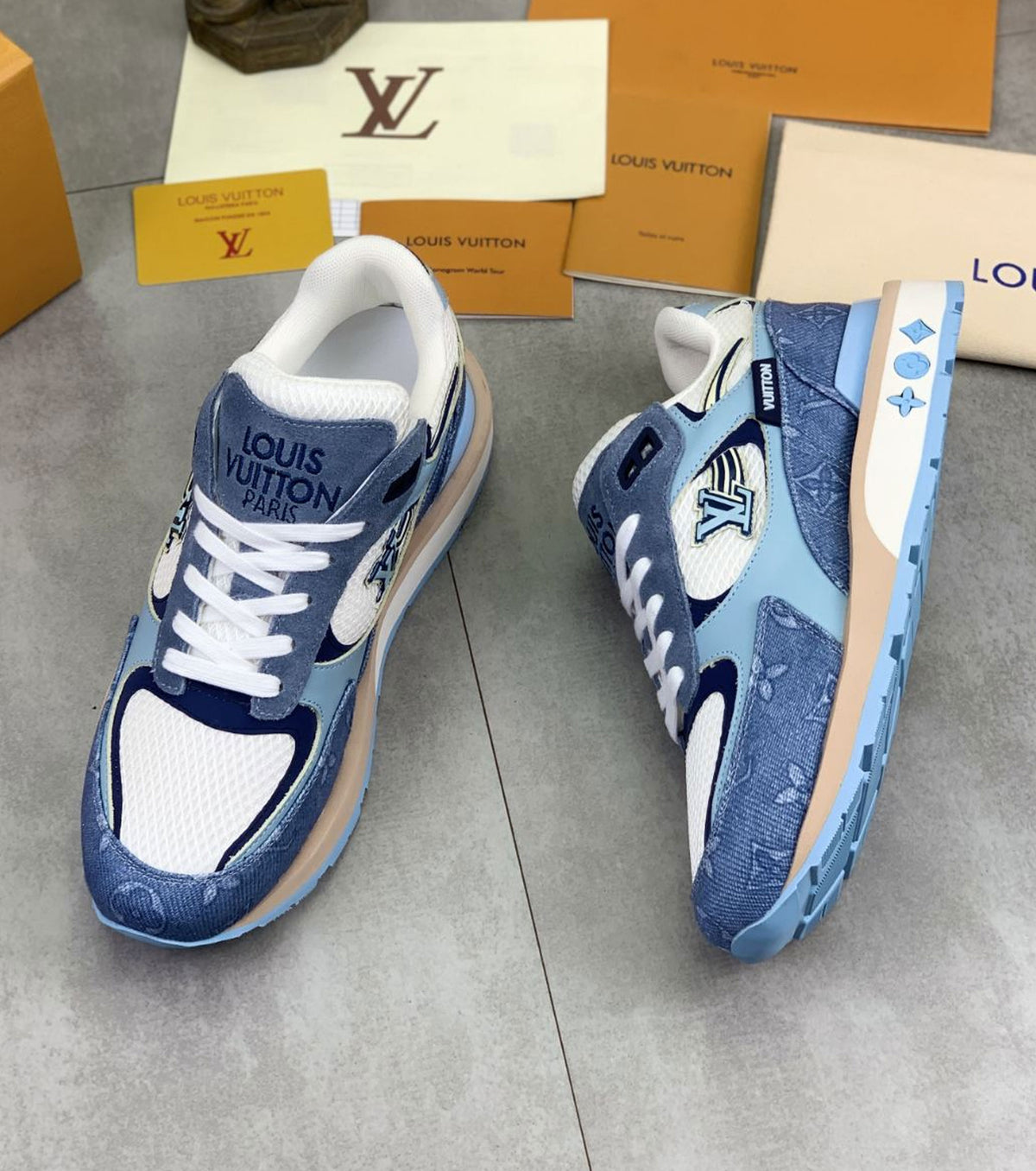 Men sneakers