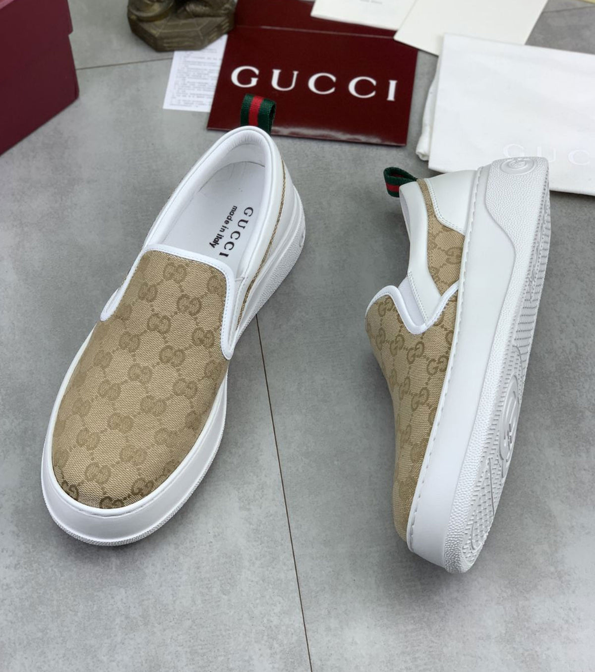 Slip-on Sneakers