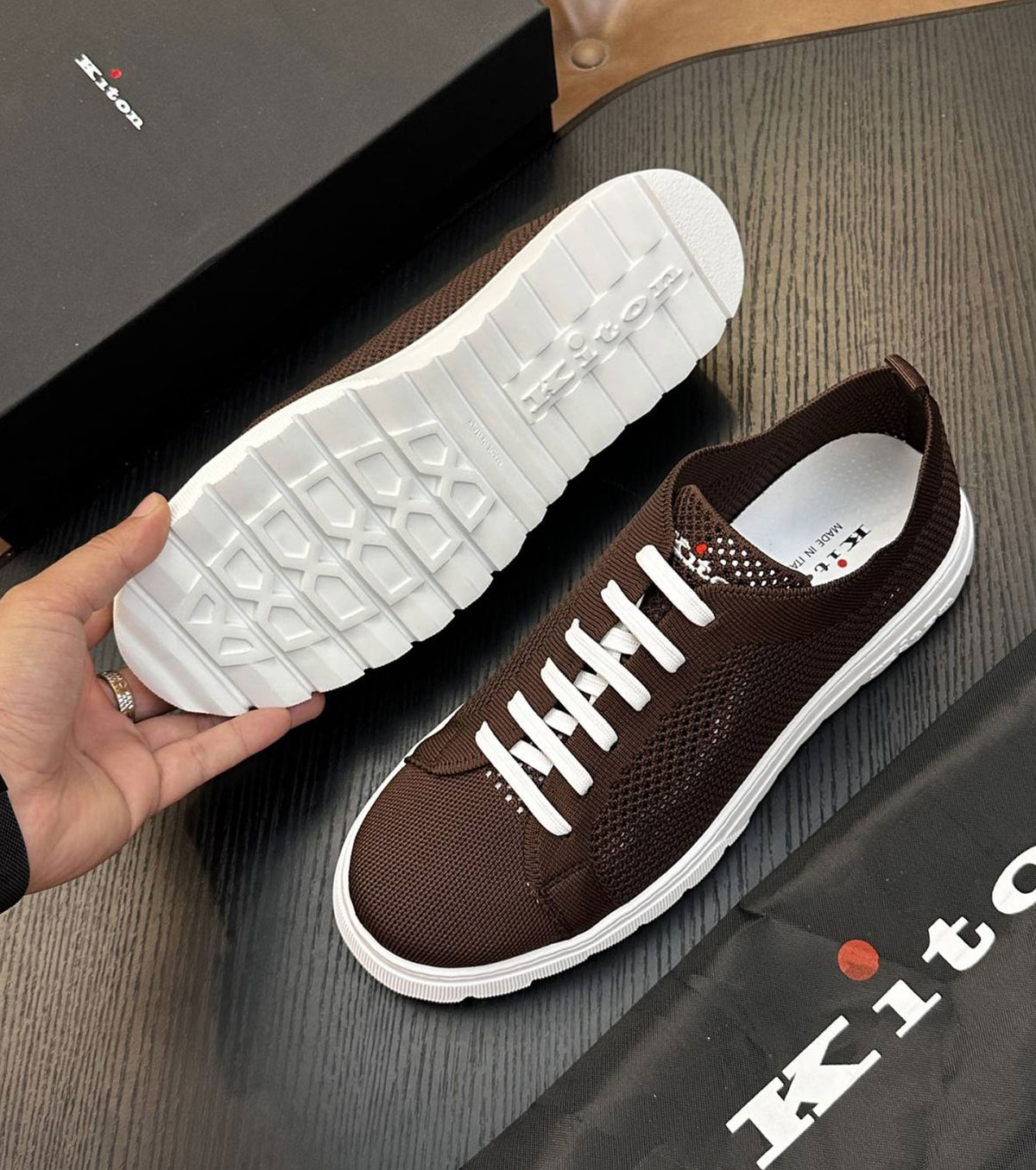 Men sneakers