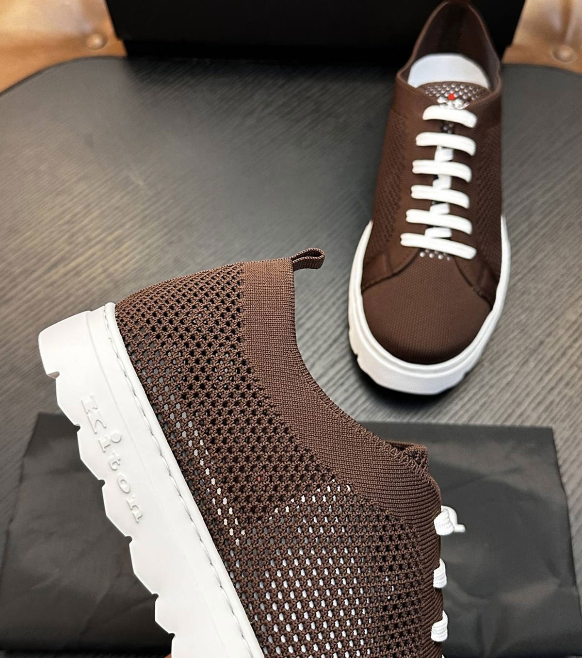 Men sneakers