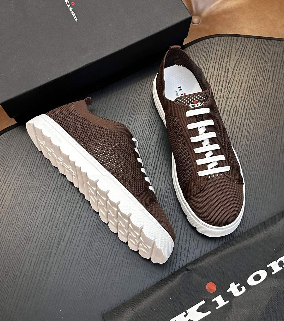 Men sneakers
