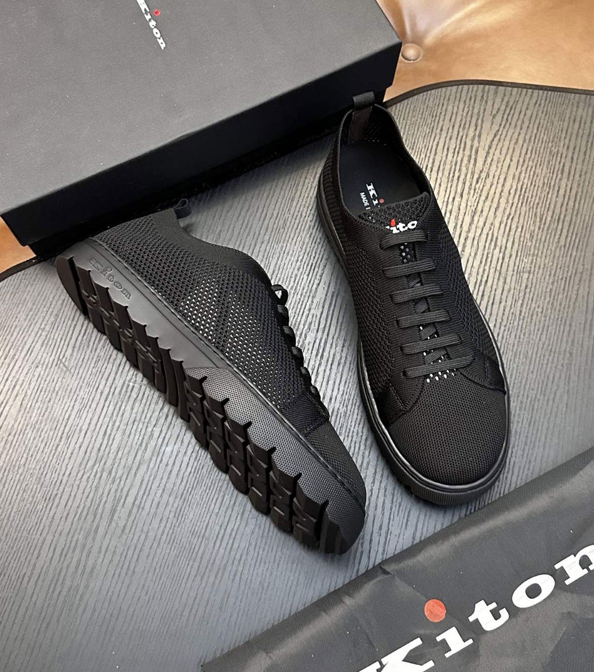 Men sneakers