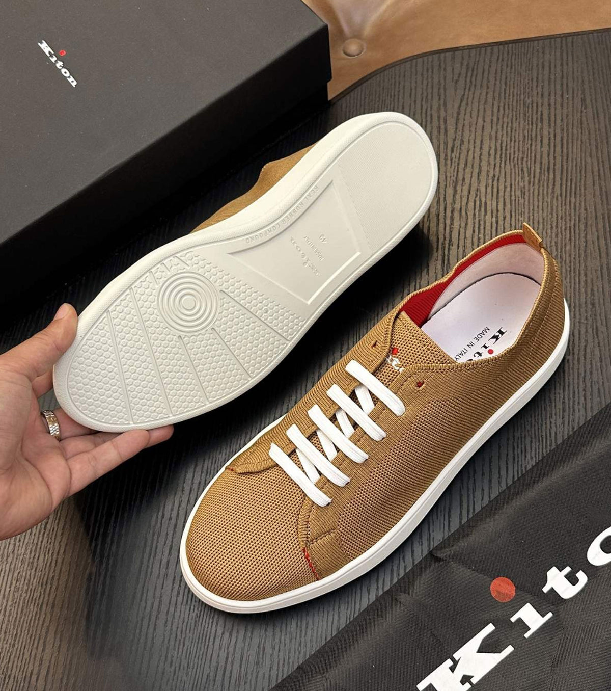 Men sneakers