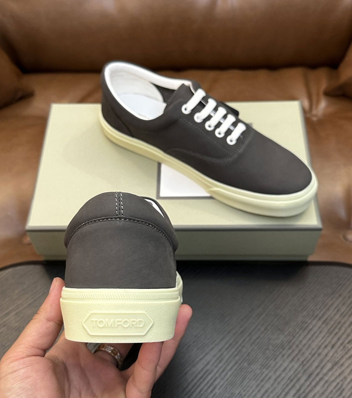Men sneaker
