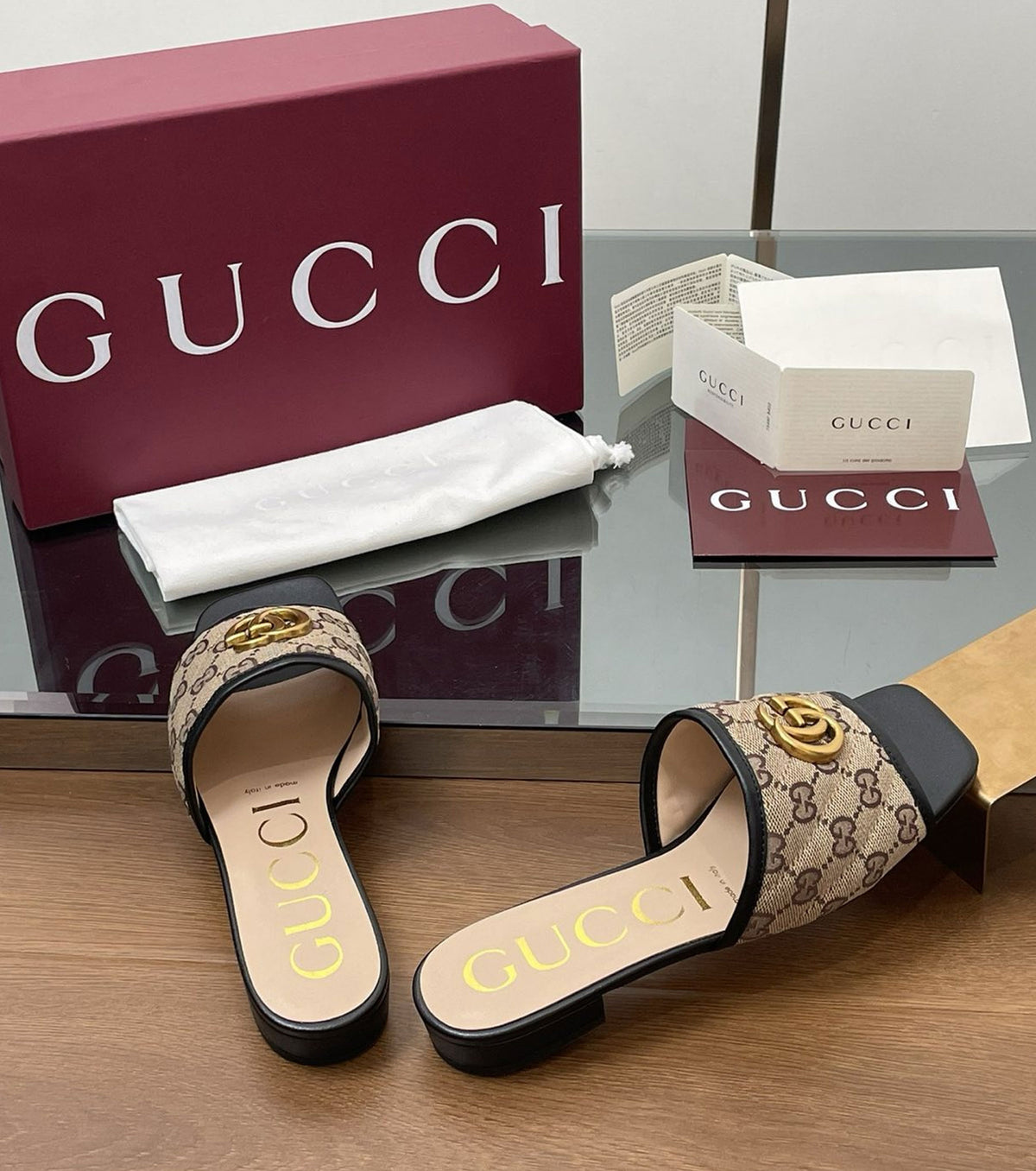 GG matelassé canvas flat sandals