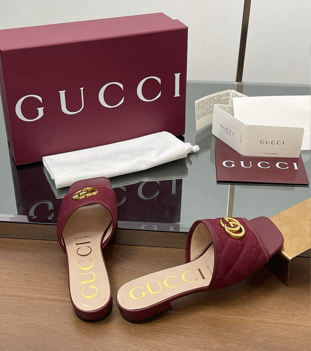 GG matelassé canvas flat sandals