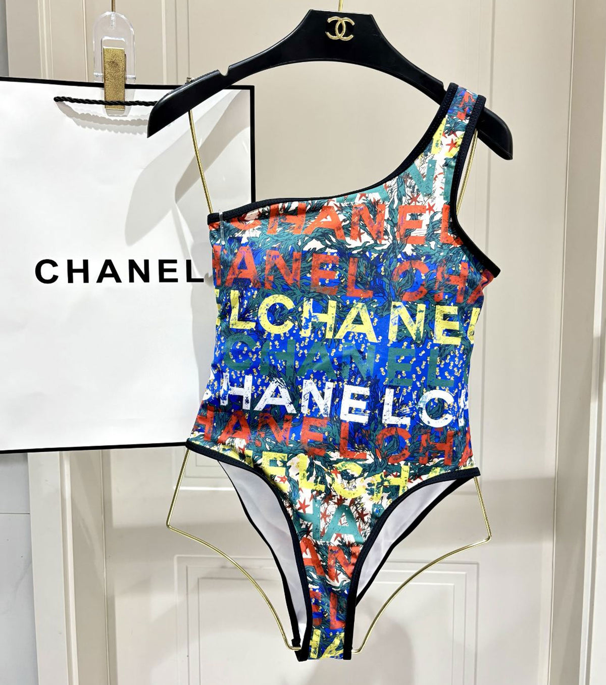 ONE-PIECE SWIMSUIT