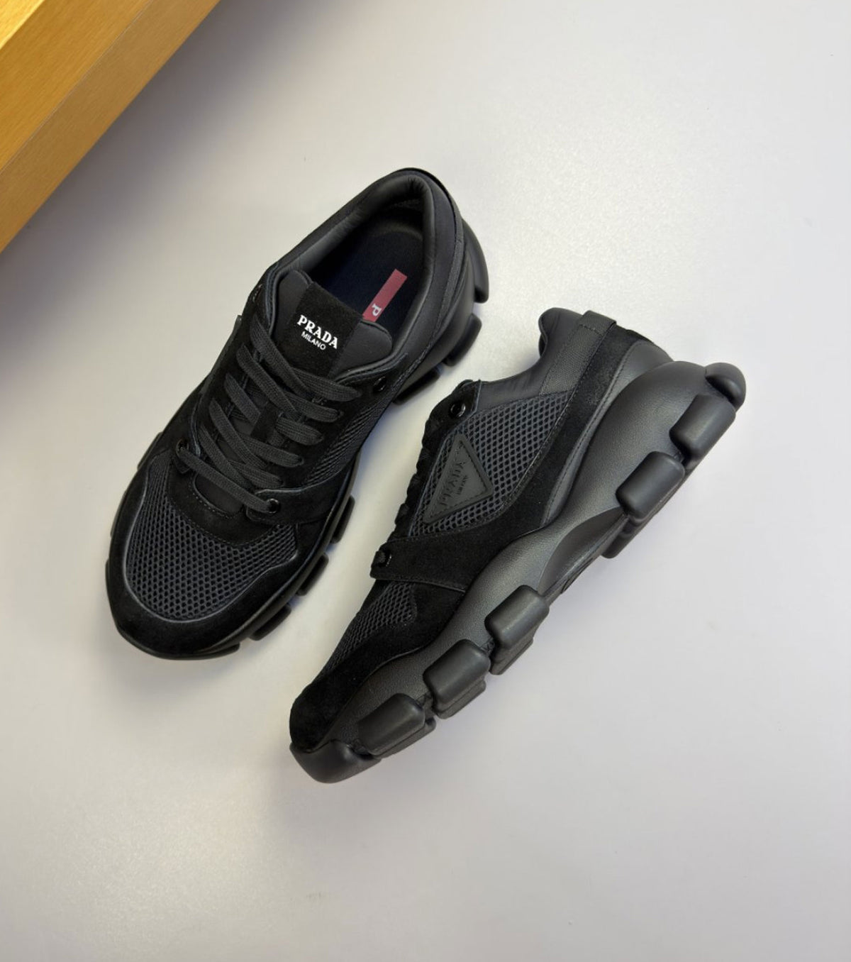 Men sneakers