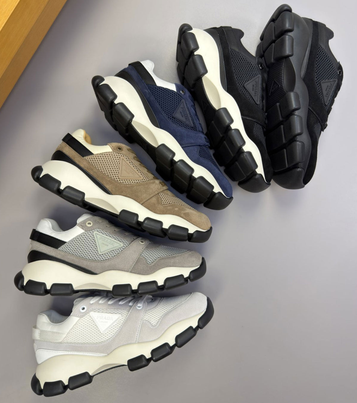 Men sneakers