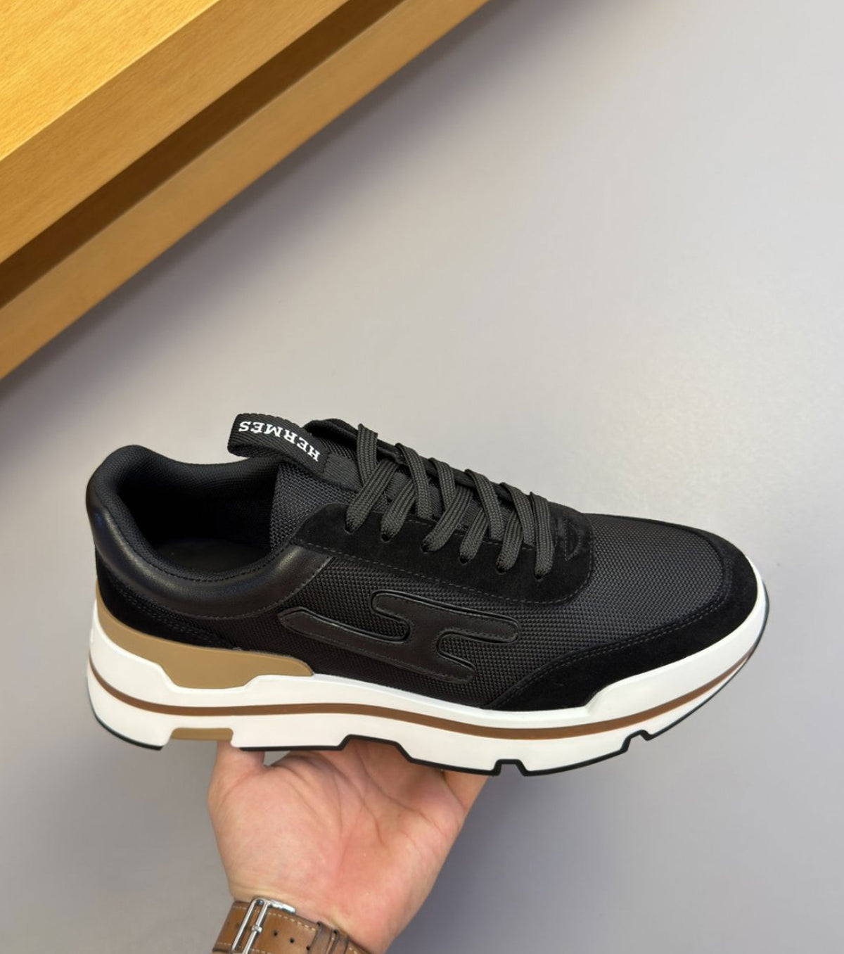 Men sneaker