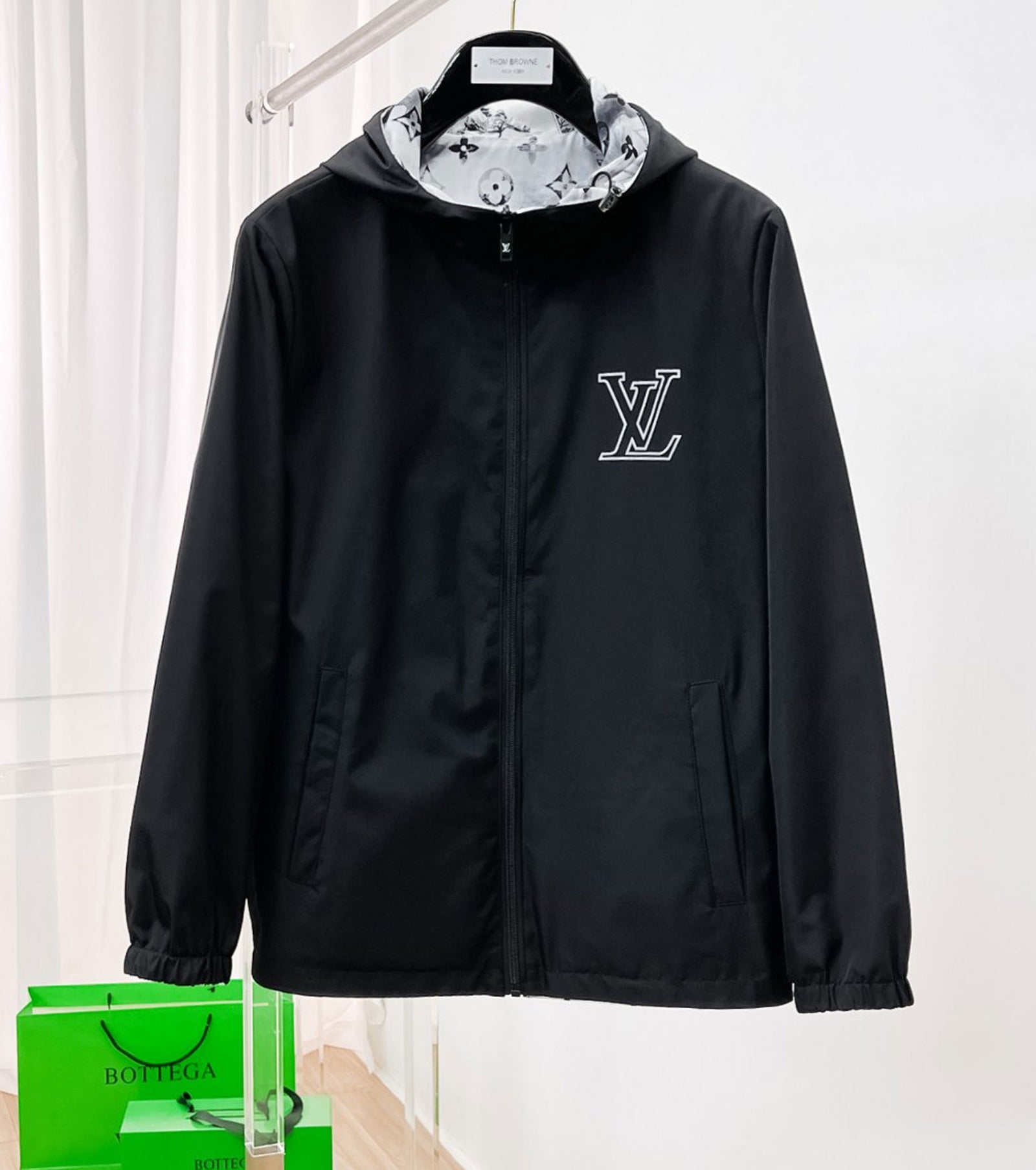 Reversible Light Jacket