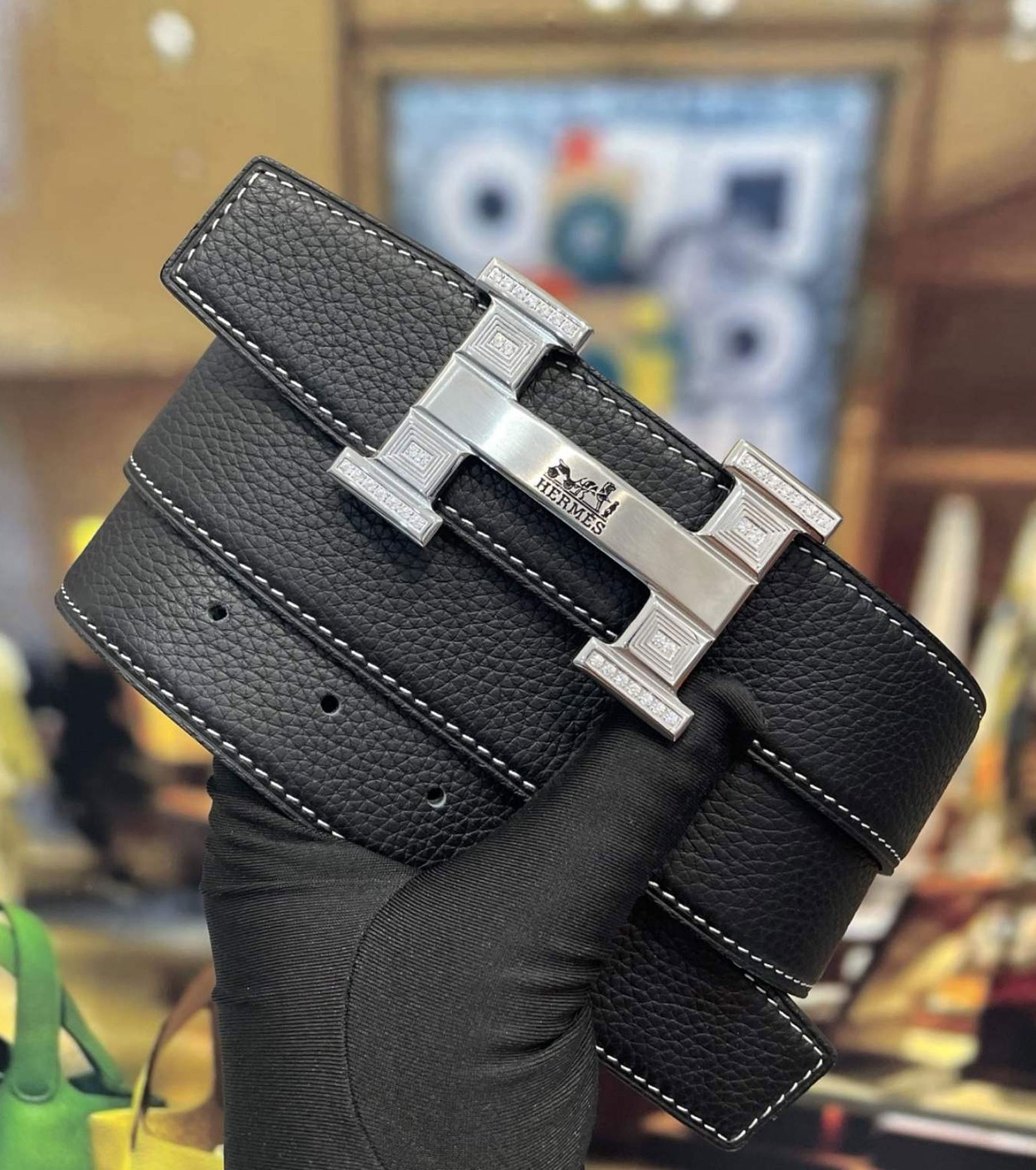 Reversible leather belt