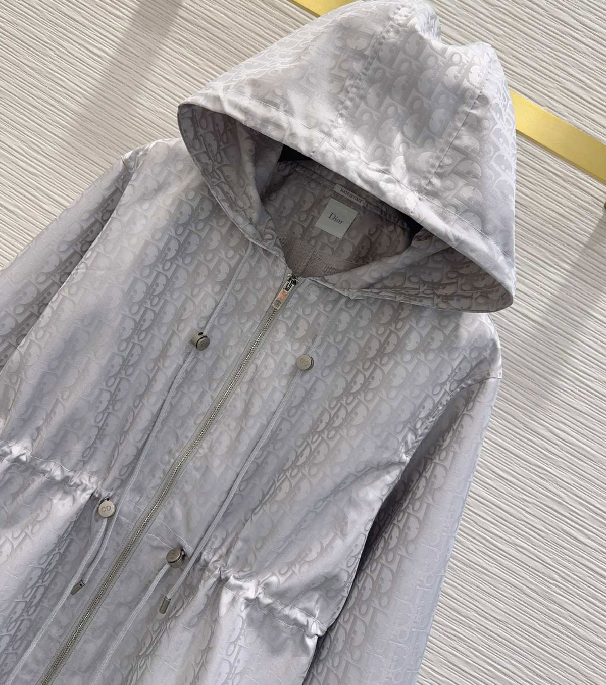Light jacket