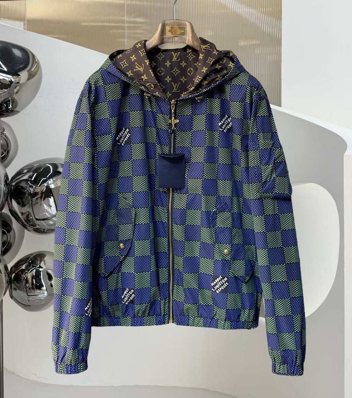 Reversible Light Jacket