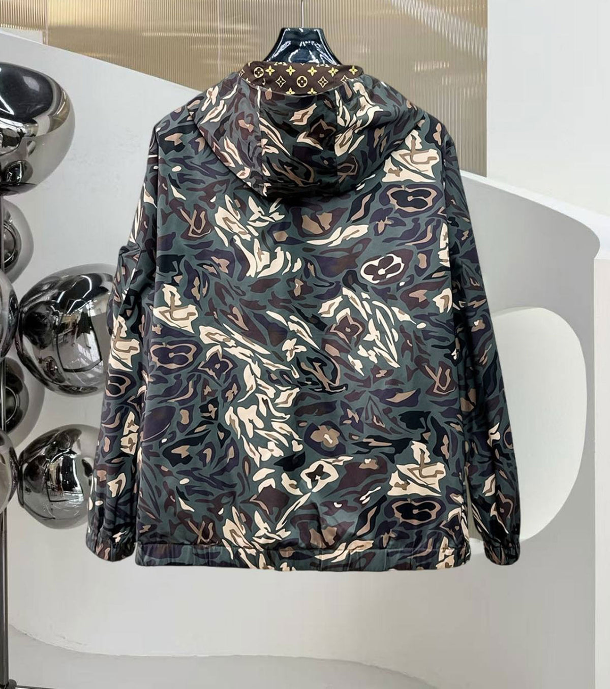 Reversible Light Jacket