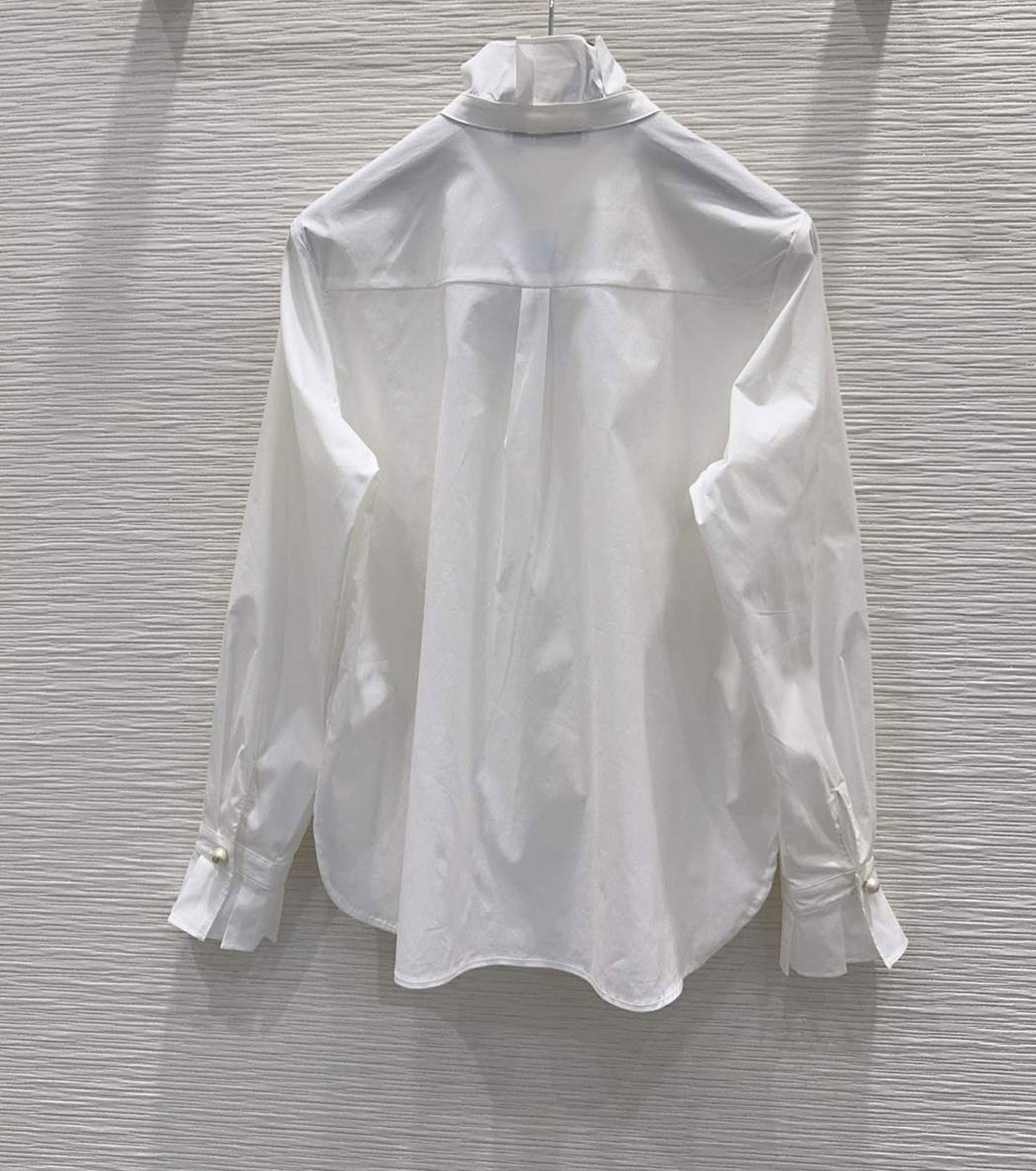 Women shirt