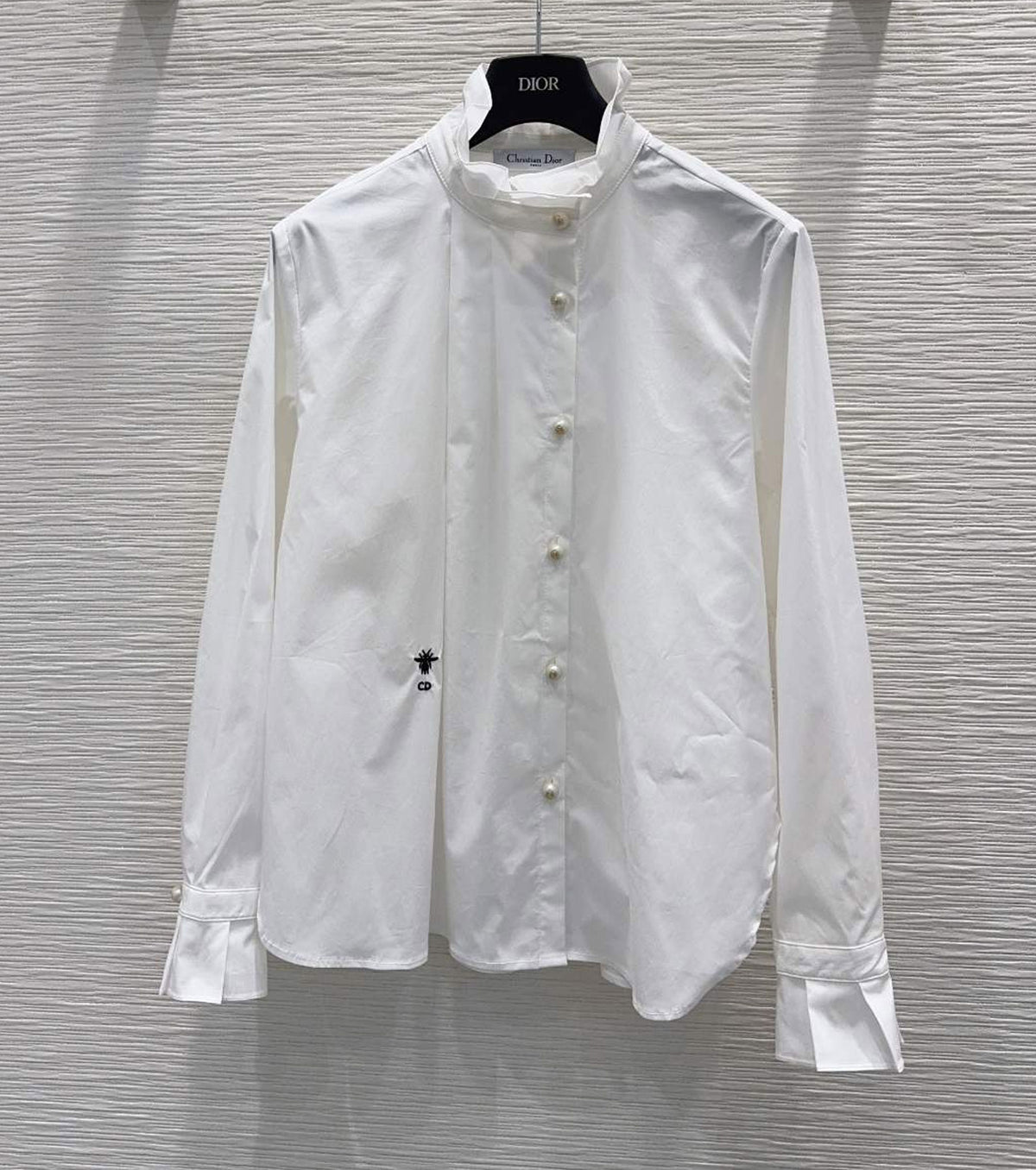 Women shirt