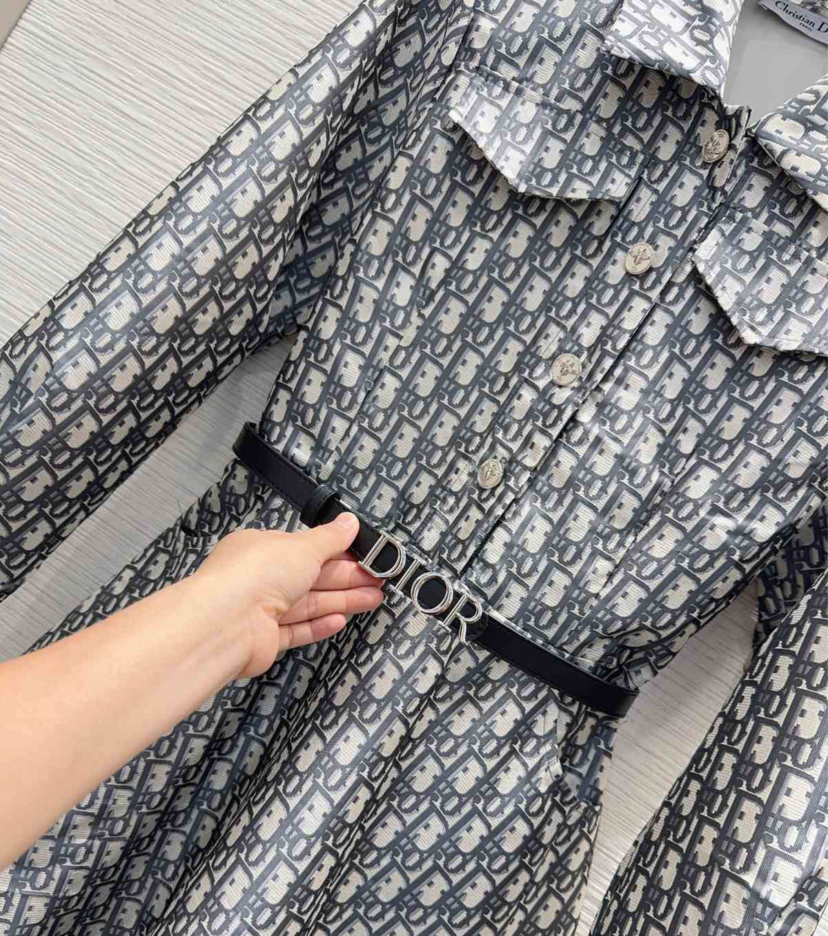 Oblique dress