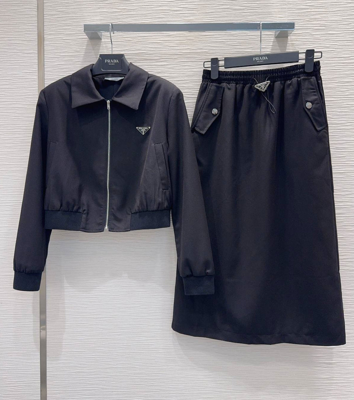 Women set