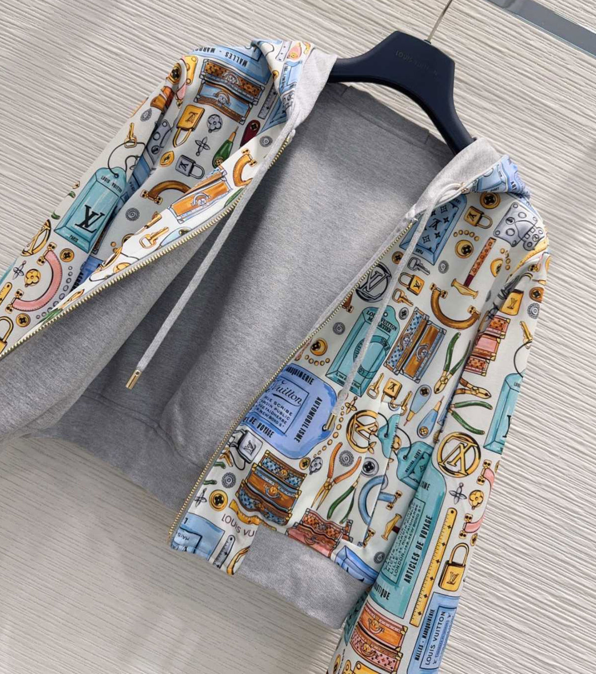 Women set