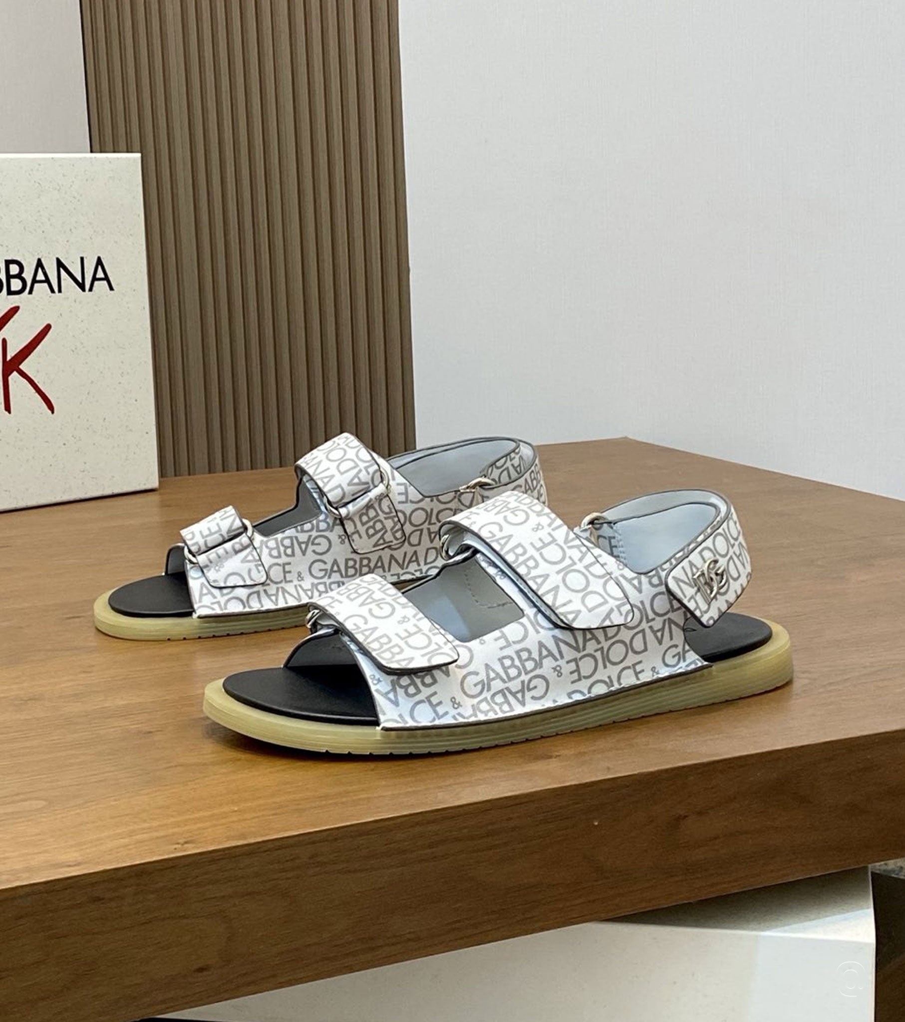 Leather sandals