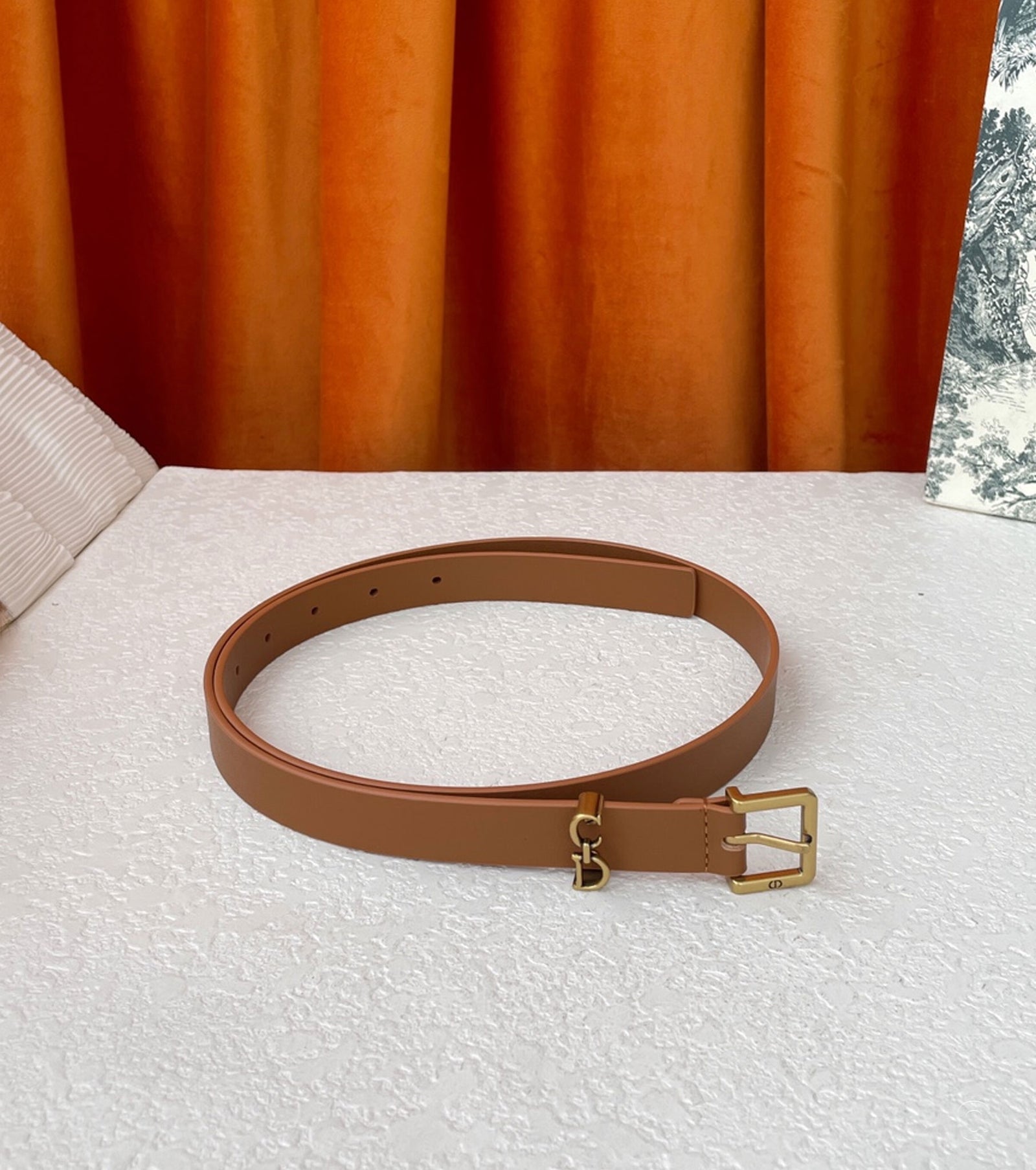 Saddle Loop Belt