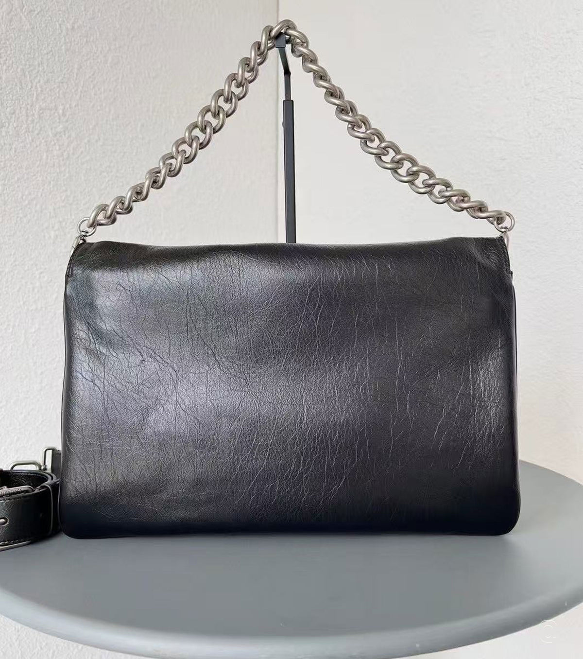 BB Soft Medium Flap leather shoulder bag
