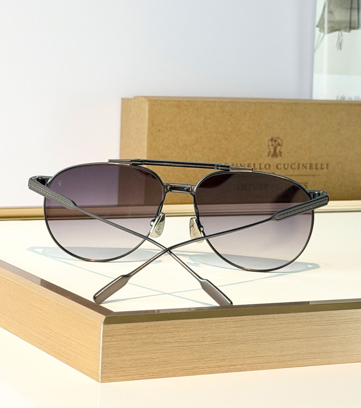 Aviator-style metal sunglasses