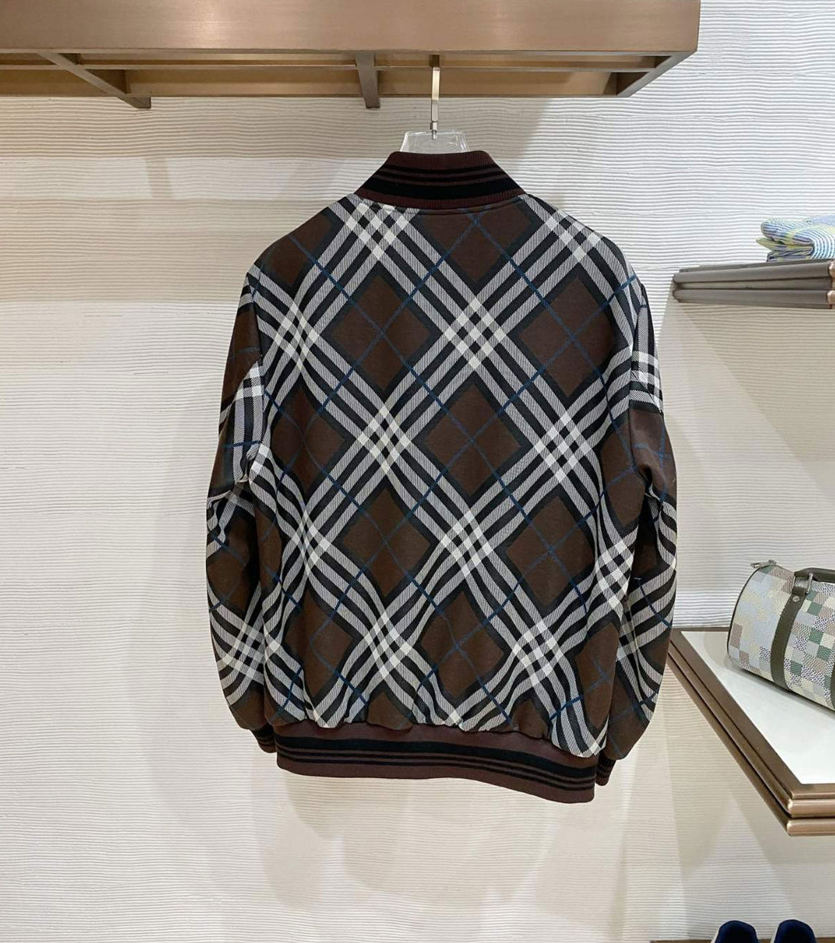 Преходно яке