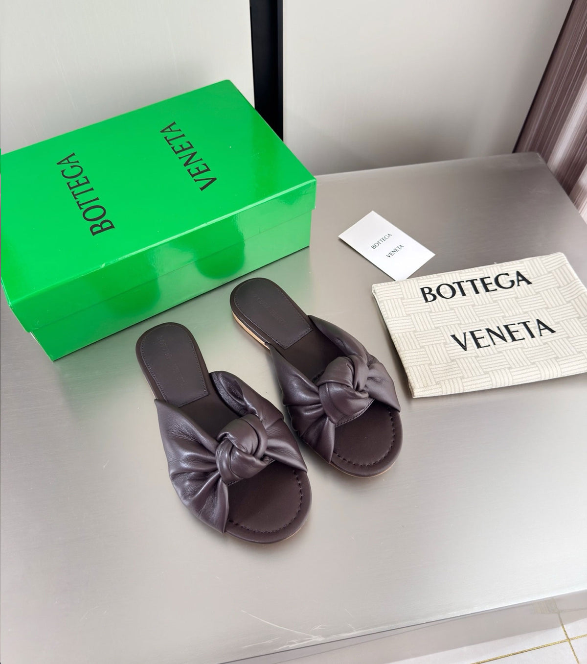 Cherry Flat Mule