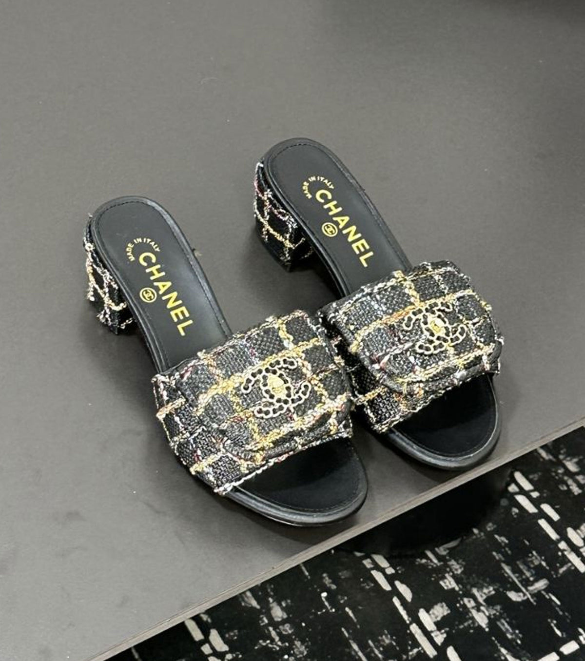 Mules Sandals