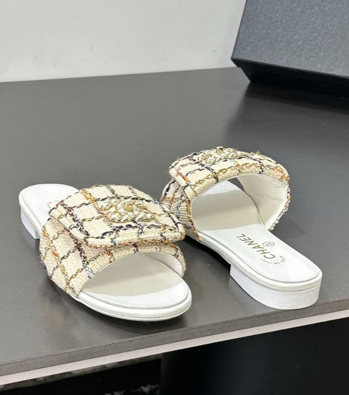 Mules Sandals