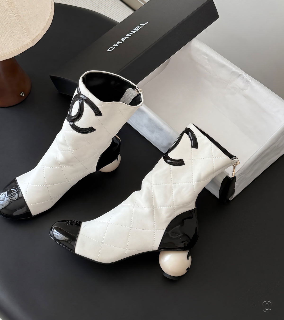 Mid-calf boots with pearl heel