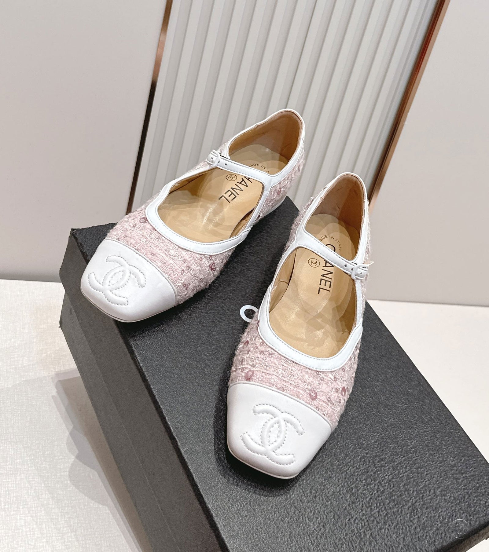 Mary Jane flats